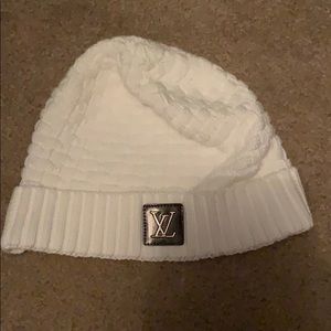 LV beanie